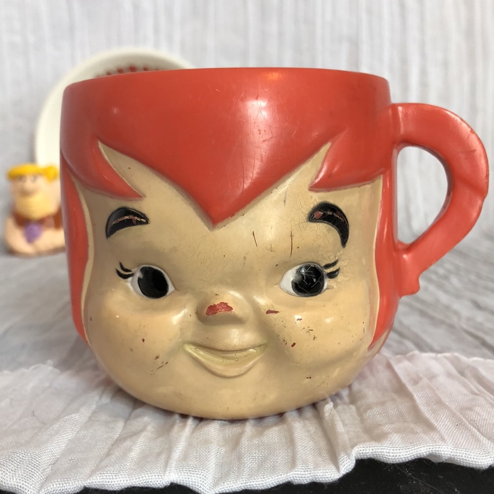Vintage Flintstones Pebbles plastic cup & bowl & Barney & Dino water squirters - Picture 2 of 16